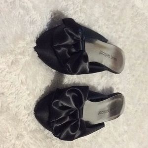 Jacques Levine Black Slipper Bedroom Shoes